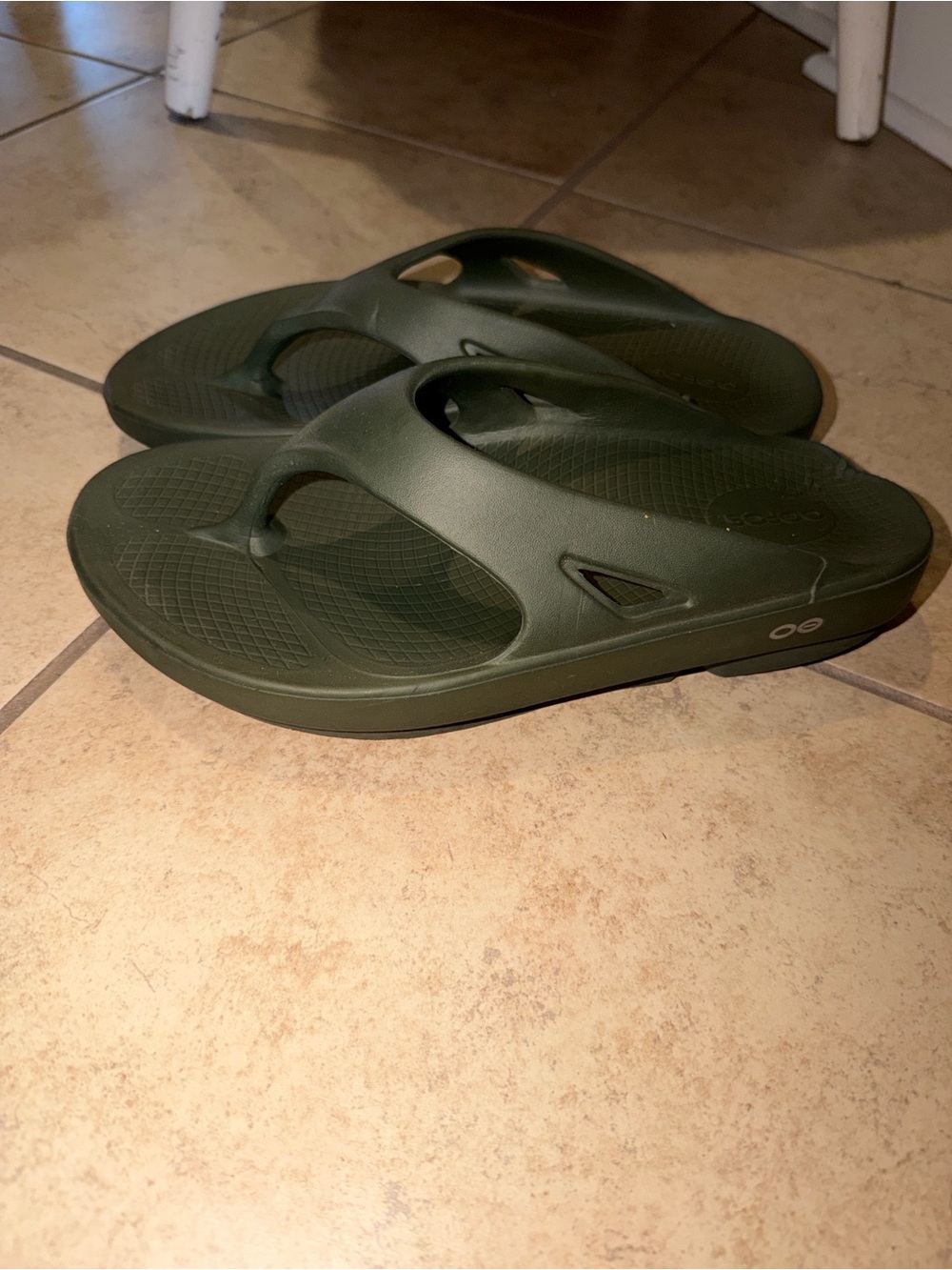 OOFOS Olive Green Recovery Slide Sandals